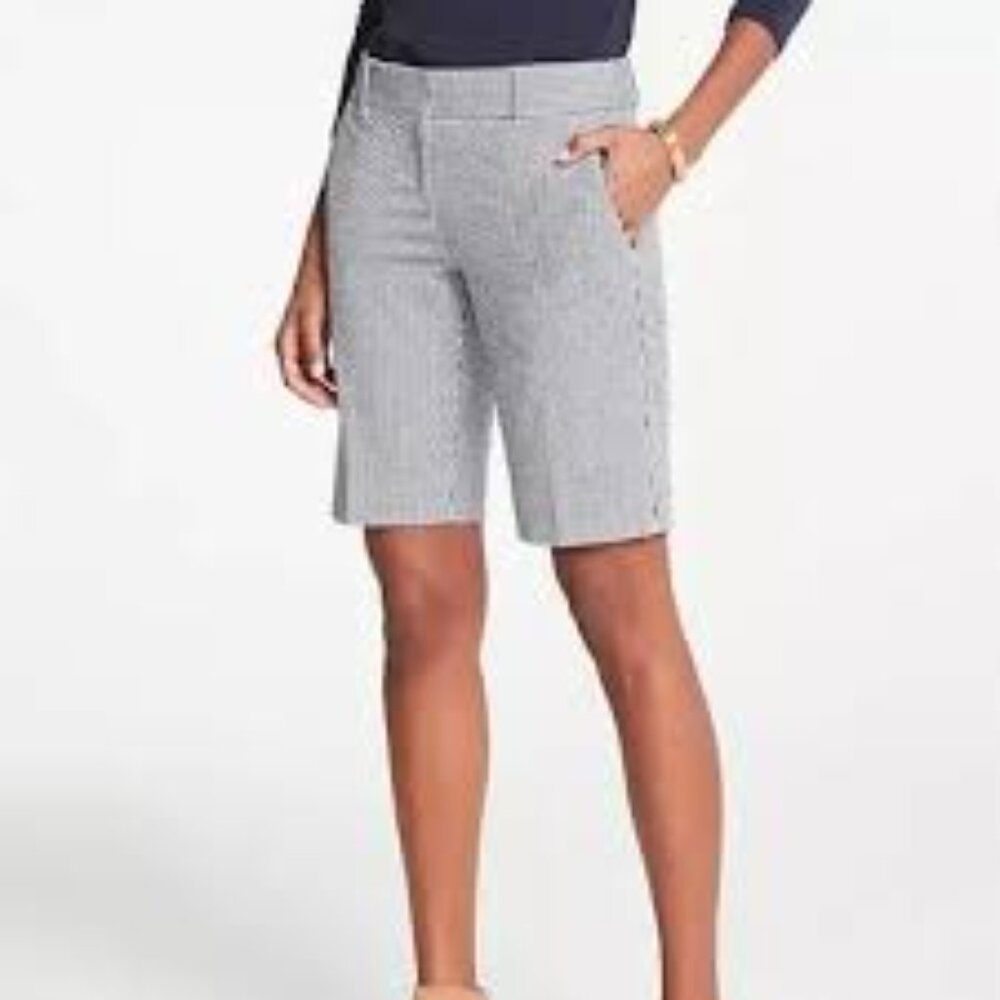 Ann Taylor The Boardwalk Short Grey Stretch Cotton Classic Bermuda Shorts Sz 8
